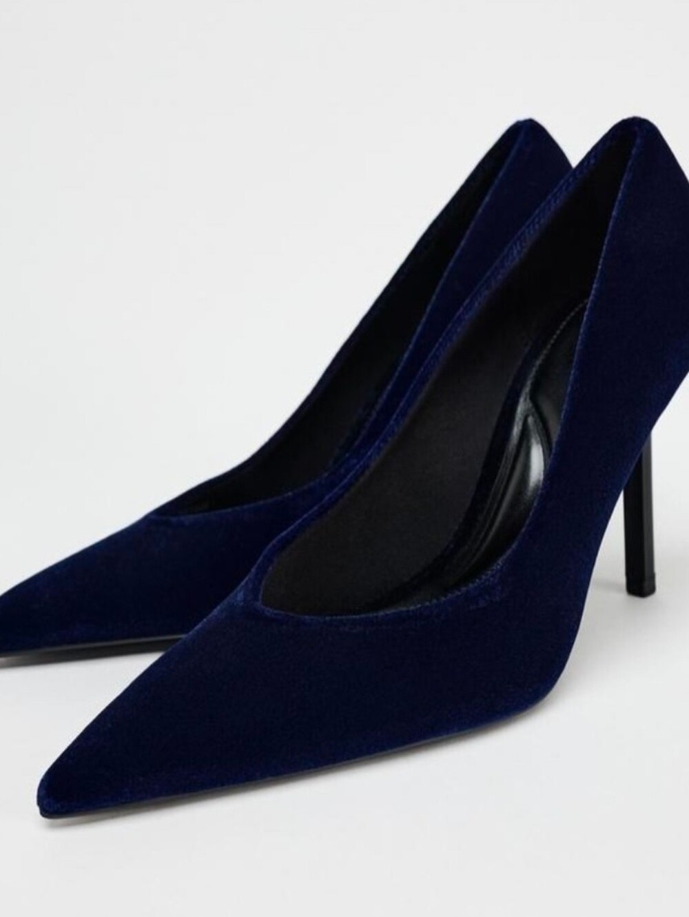 Zara Navy Blue Velvet High Heel Pumps – Size EU 41 / US 10 NWOT